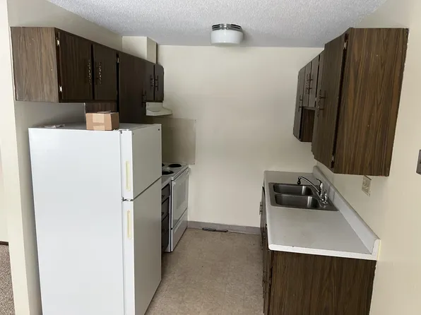 365 Baldwin Ave NW - 205