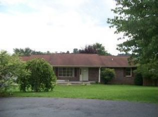 545 Cherry Hill Dr, Abingdon, VA 24210