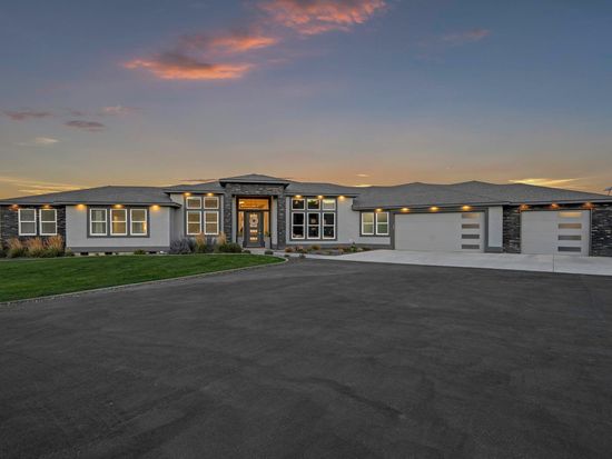 33223 S Clodfelter Rd, Kennewick, WA 99338