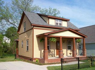 1510 Kingsway Dr, High Point, NC 27260