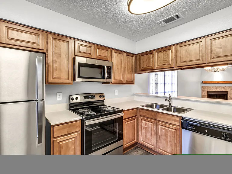 The Springs Garden Homes — Photo 37
