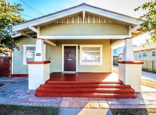 1066 Orange Ave, Long Beach, CA 90813