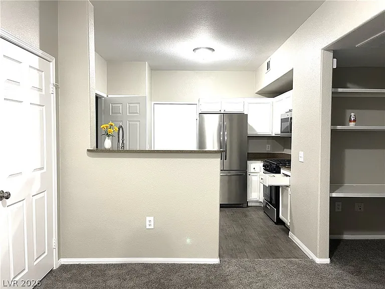 10001 Peace Way #1327 — Photo 7