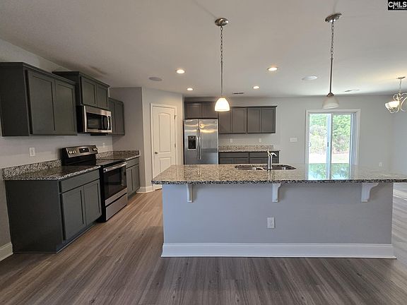 4th image of 355 Spring Meadow Rd