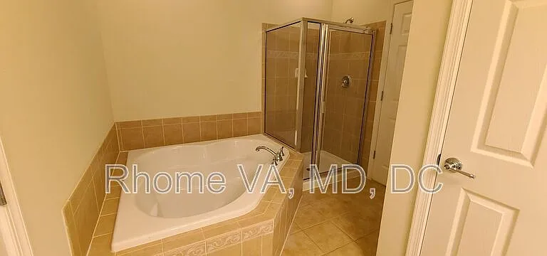 2205 Highbourne Dr — Photo 18