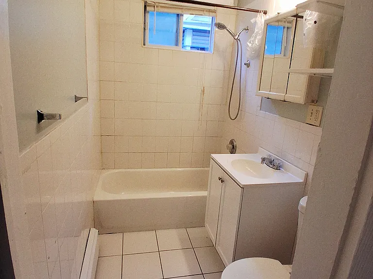 79 Center St #2 — Photo 7