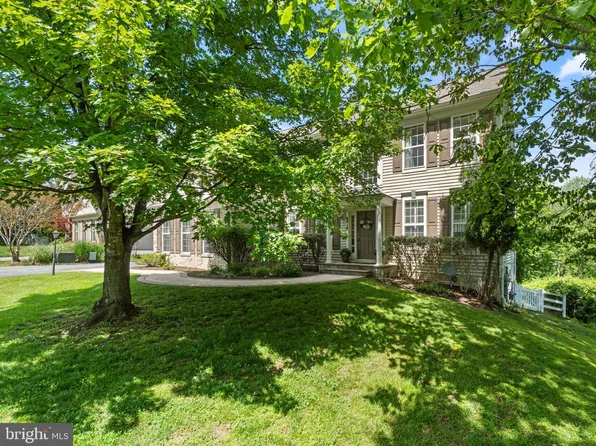 6418 Erin Dr, Clarksville, MD 21029