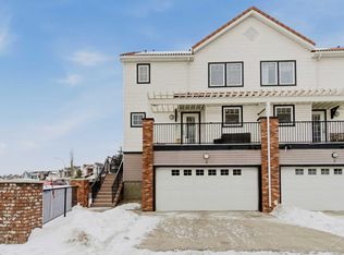 3 Royal Oak Plz NW, Calgary, AB T3G 0B3