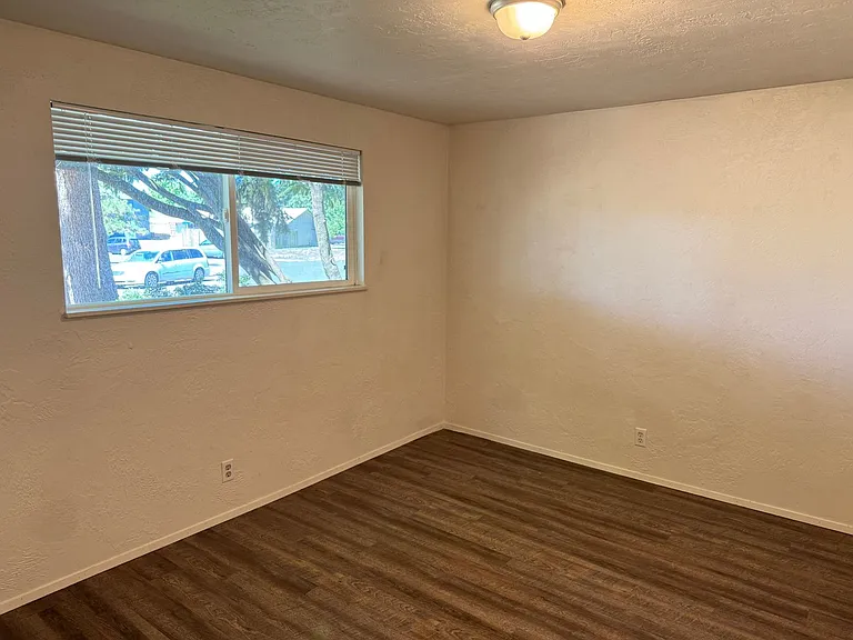 1739 Rainbow Loop — Photo 18