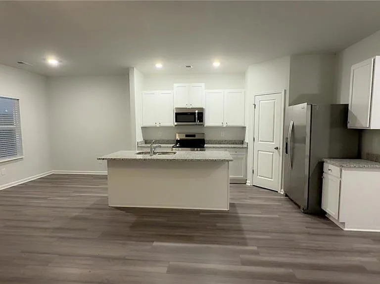122 Brexley Dr — Photo 4