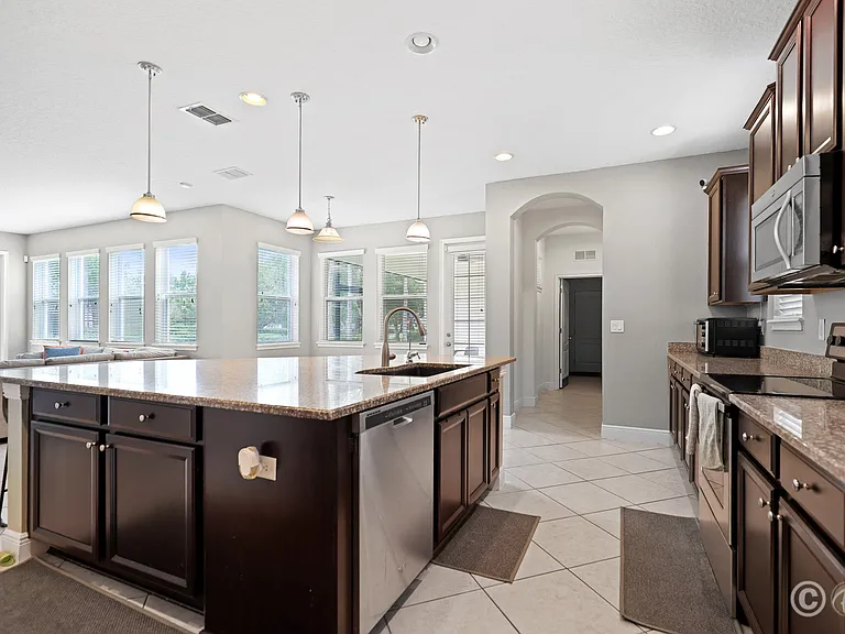 5302 Fishhawk Ridge Dr — Photo 5