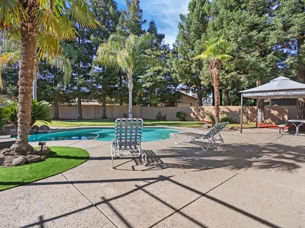 1922 Northgate Dr, Manteca, CA 95336