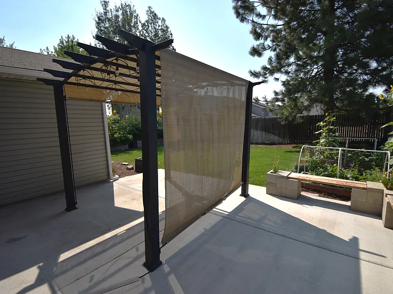 3222 S Lindsay Ave — Photo 24