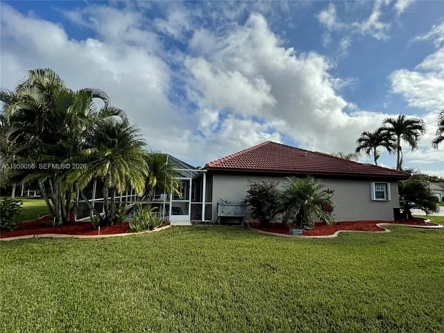 2710 Augusta Dr — Photo 9