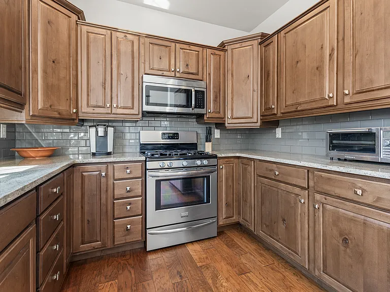 443 Willett Heights Ct — Photo 21