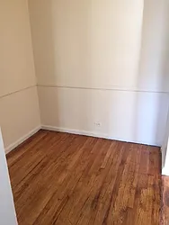 Rented by Roberto Guilbet, LREB