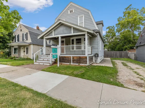 1103 Fountain St NE, Grand Rapids, MI 49503