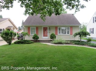 163 Croswell St, Romeo, MI 48065