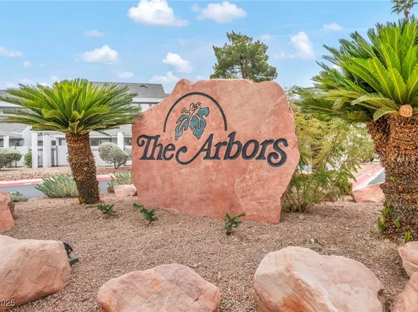 5670 Vineyard Ln, Las Vegas, NV 89110