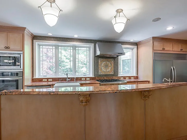 67 Sargent Rd — Photo 23