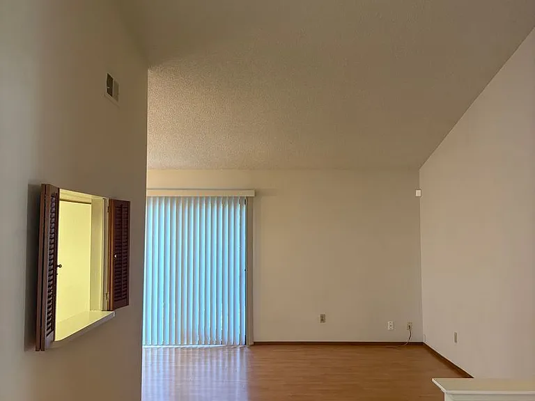 4509 Wrenford Way — Photo 5