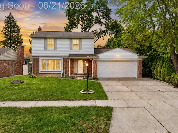 4728 Stilwell Dr, Warren, MI 48092