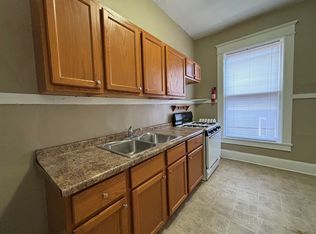 296 Bates, Saint Paul, MN 55106