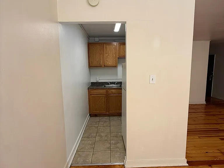 5424 Fifth Ave — Photo 61