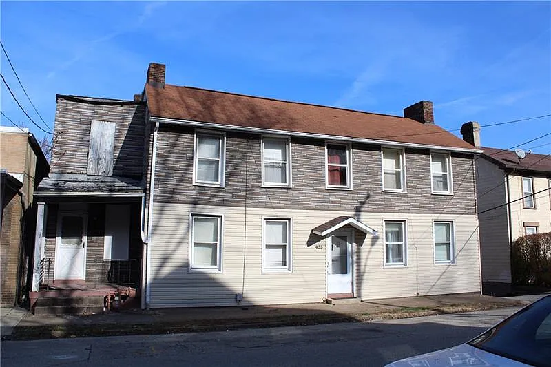 425 Marne Ave photo 1