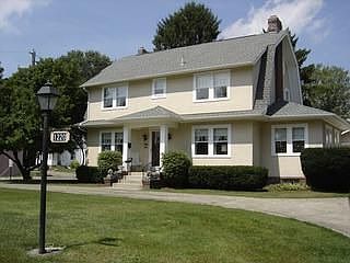 5th image of 1220 W Main St