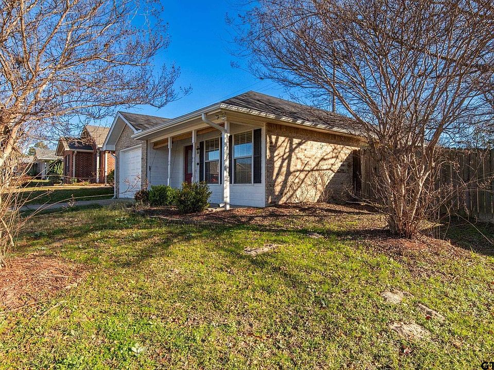 1st image of 1111 Woodlands Park Dr