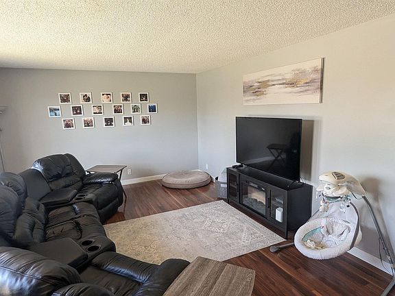 3rd image of 5721 44a St