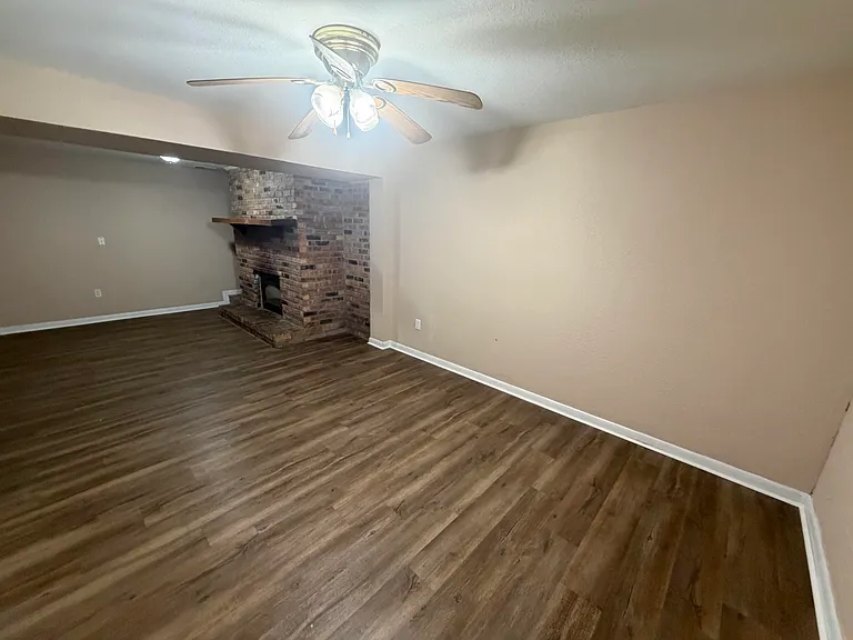 1505 Valleyview Ave — Photo 18