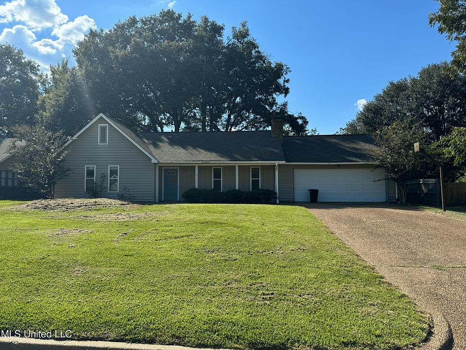1st image of 208 Casa Urbano Dr