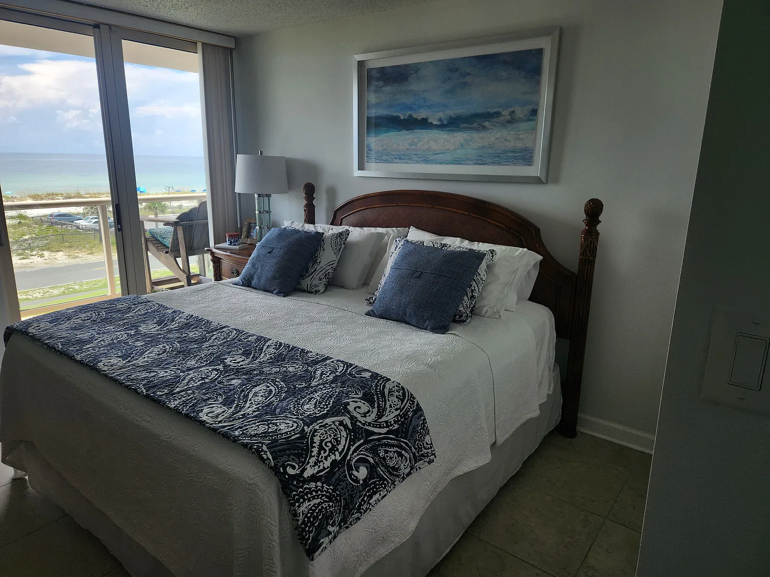 2 bed, 1280 sqft, $3,400 — Photo 4