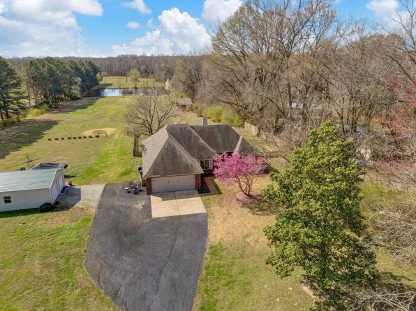 1485 Locke Rd, Millington, TN 38053