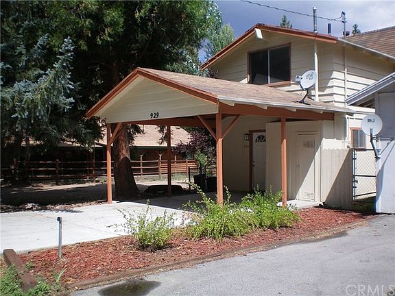3rd image of 929 W Aeroplane Blvd