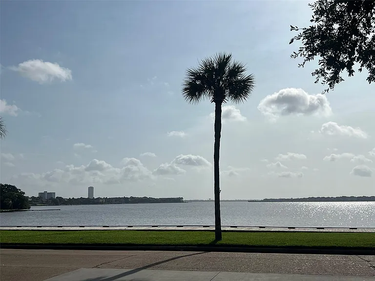 18326 Cape Bahamas Ln — Photo 9