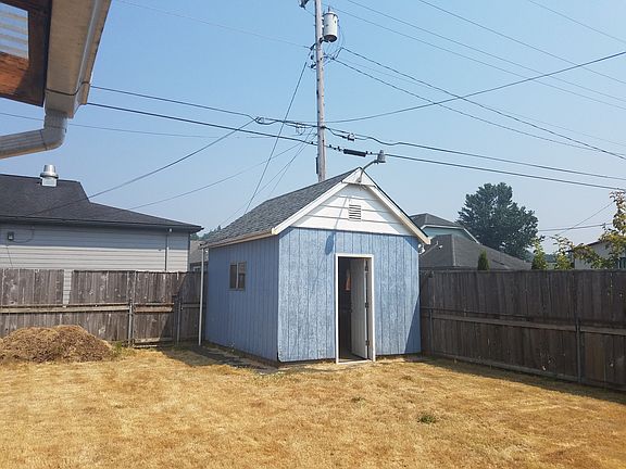 3rd image of 2308 Aberdeen Ave