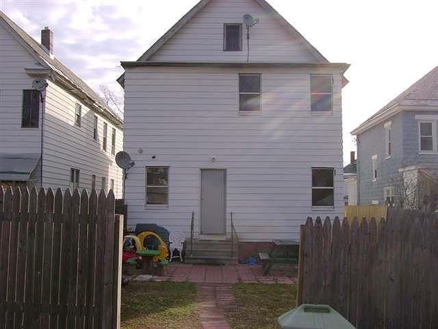 2nd image of 1018 Helderberg Ave