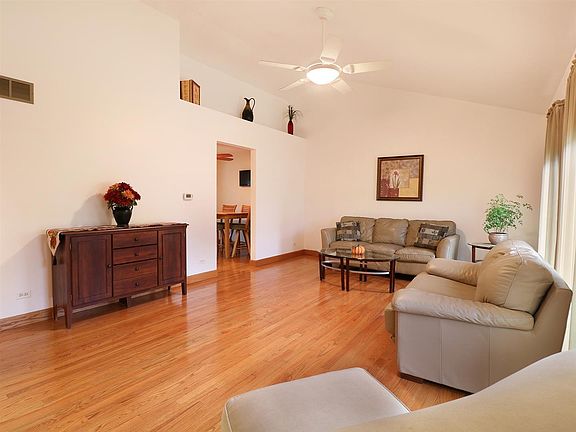 5th image of 1905 Gigi Ln