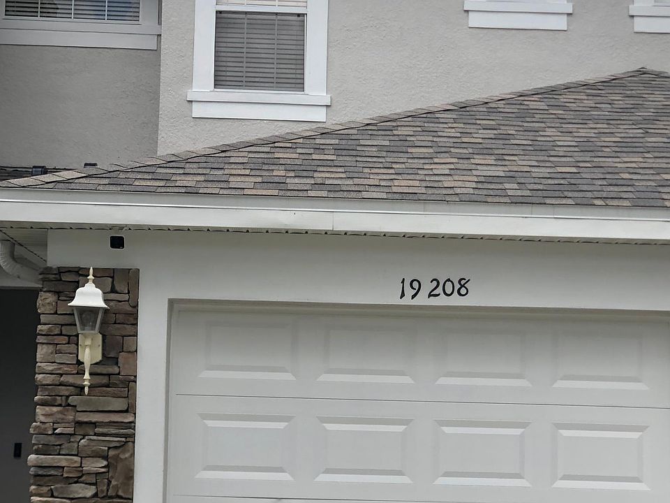 1st image of 19208 Stone Hedge Dr