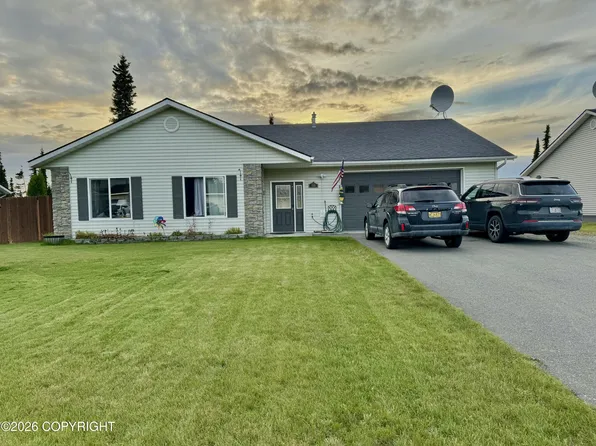 155 Sierra Heights St, Soldotna, AK 99669