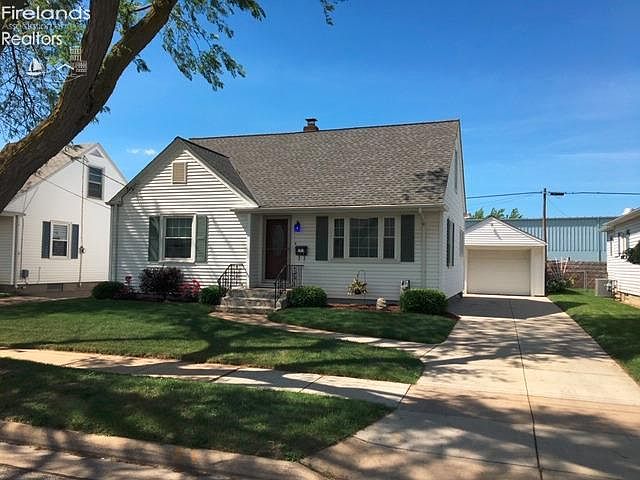 1st image of 517 Rockwell St