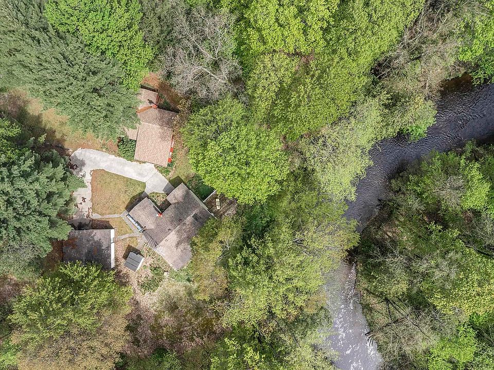 7425 McClellan Rd, Kaleva, MI 49645 Zillow