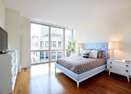 Rented by Warburg | media 14