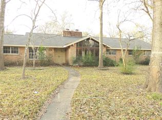 606 S Clear Creek Dr, Friendswood, TX 77546