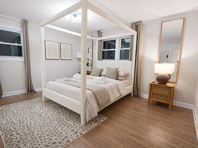 2207 Francine Ave — Photo 3