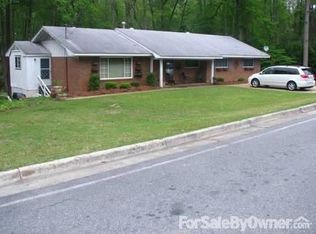 100 S 5th Ave, Mc Rae Helena, GA 31055