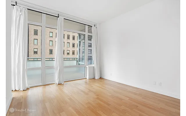 Rented by Douglas Elliman | media 16